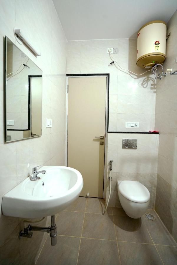 Castle Jp Service Apartments Bangalore Exterior photo
